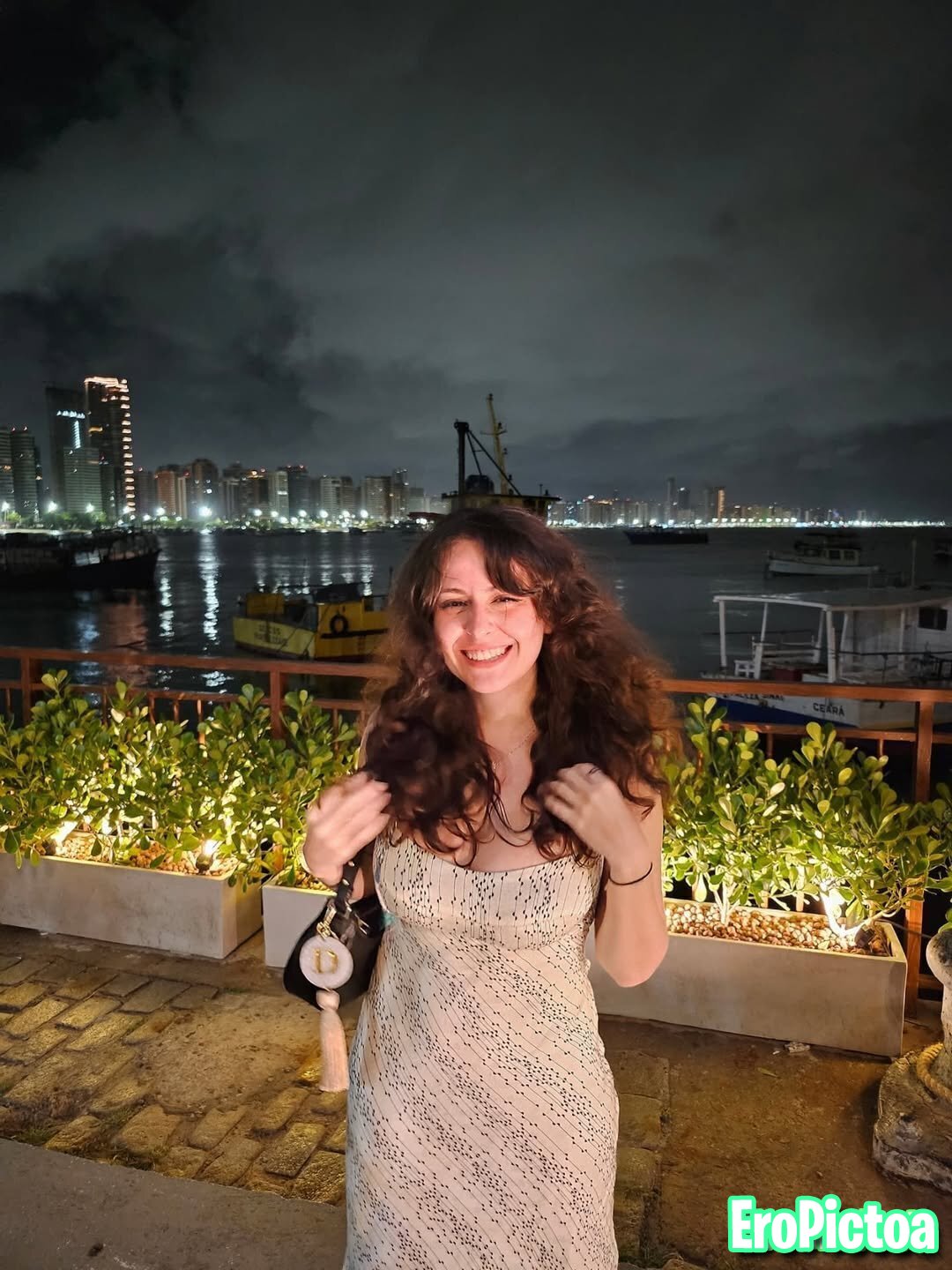 Lufelii photo featuring Tiktok
