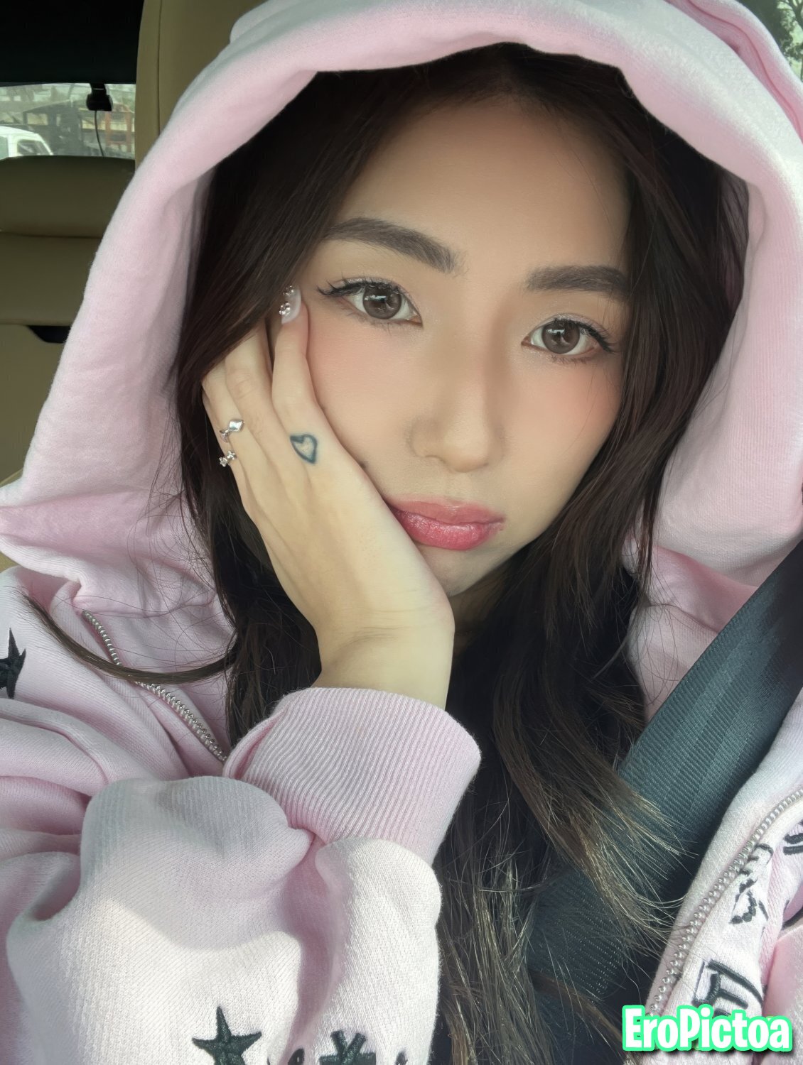 xChocoBars photo featuring streamer - Part 3