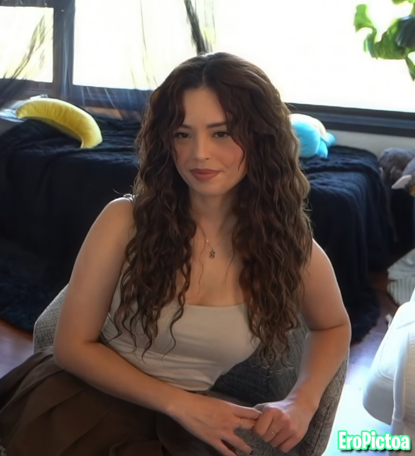Rae [10] photo featuring brunette