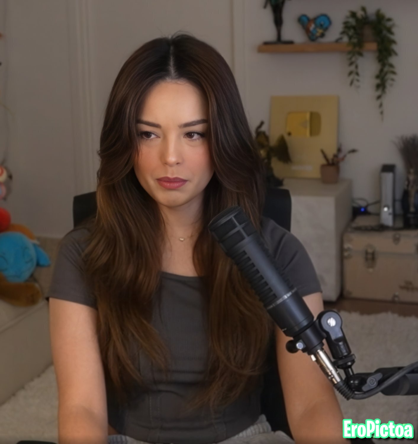 Rae [12] photo featuring influencer