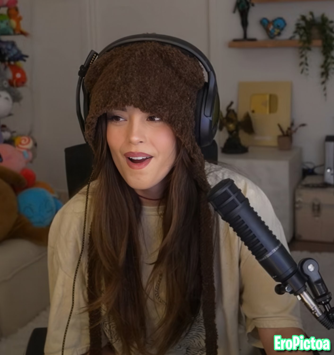 Rae [12] photo featuring long hair