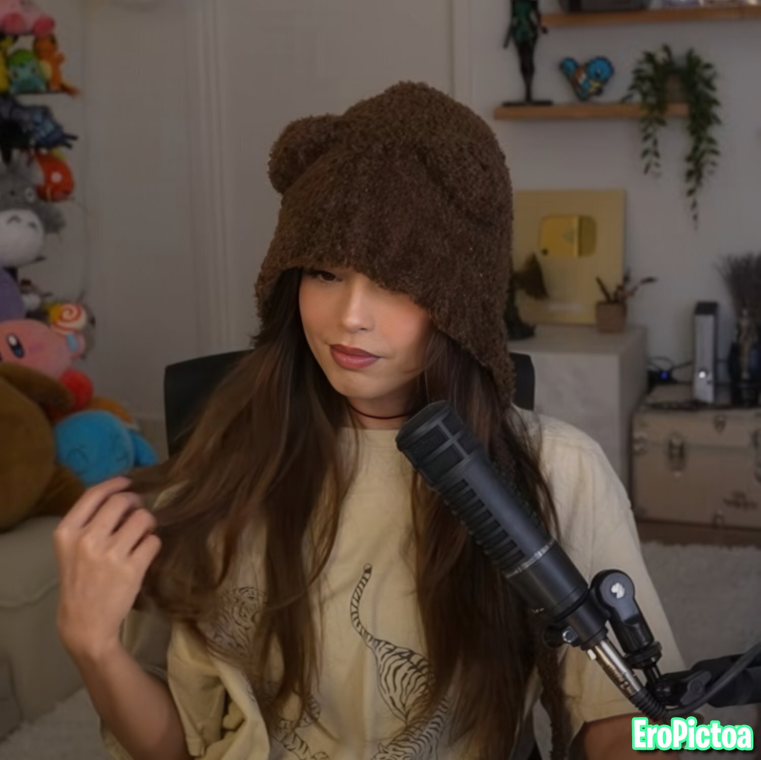 Rae [12] photo featuring cute asian