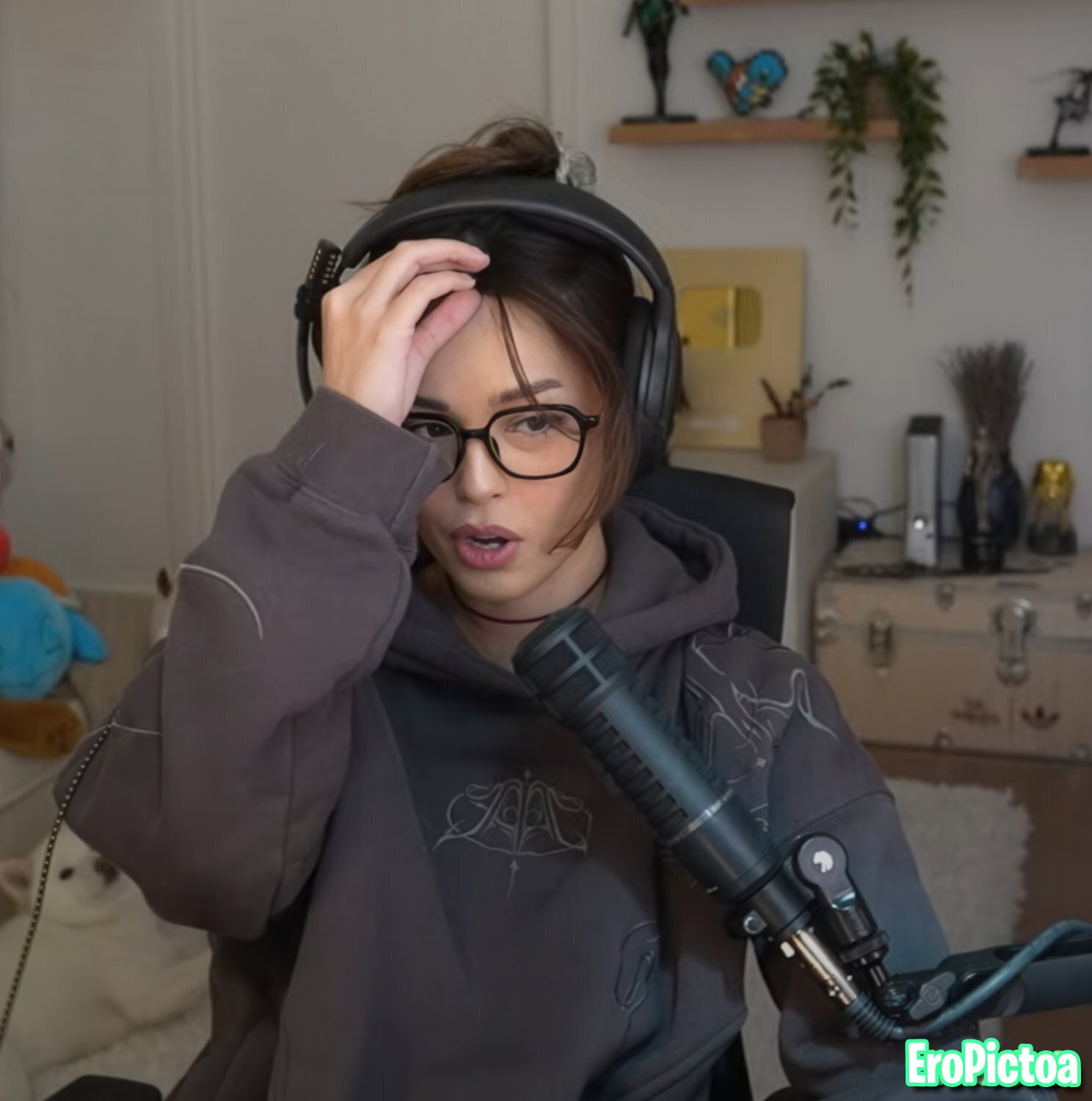 Rae [12] photo featuring twitch streamer