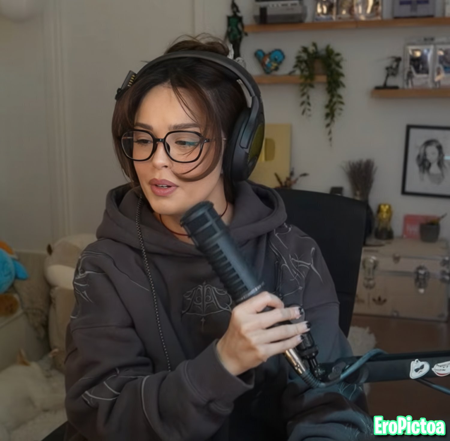 Rae [12] photo featuring egirl