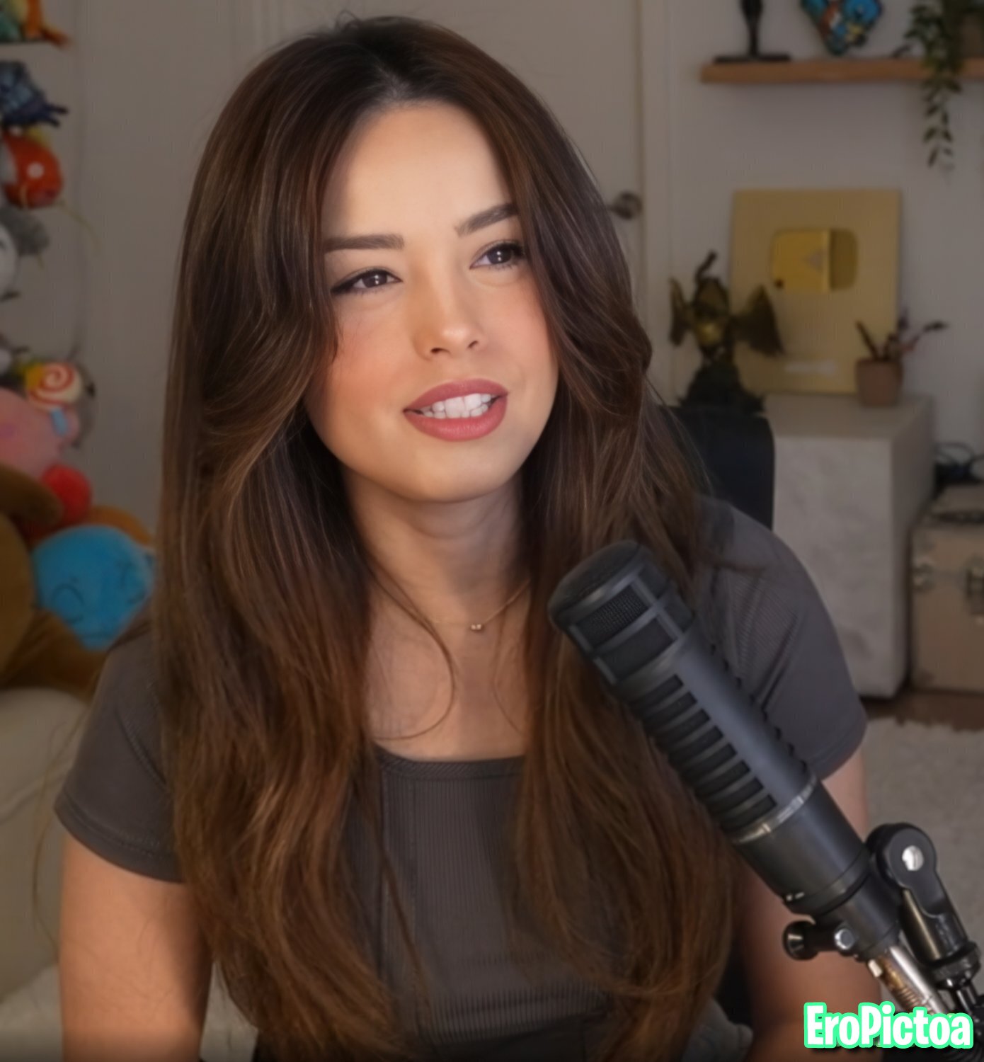 Rae [12] photo featuring long hair