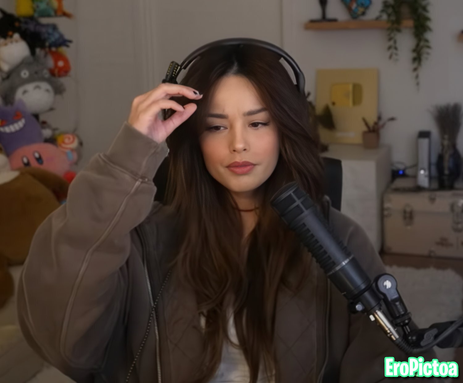 Rae [12] photo featuring twitch streamer