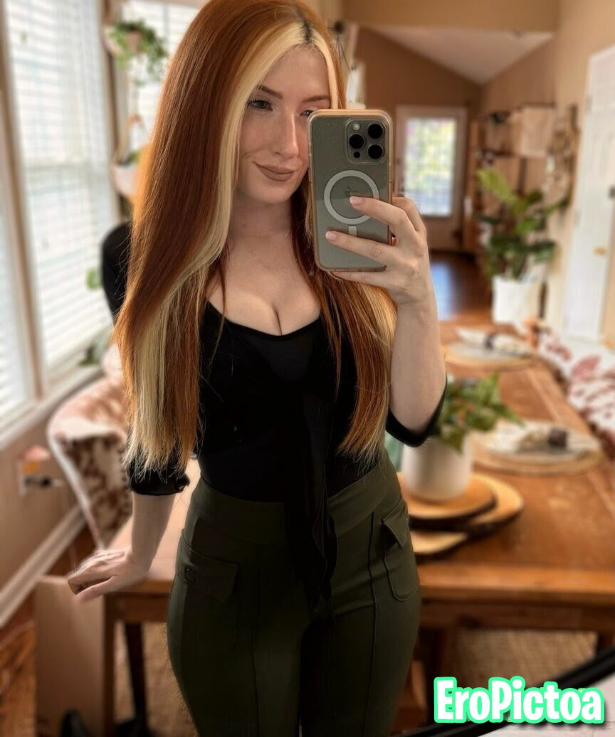 Voxy photo featuring Streamer