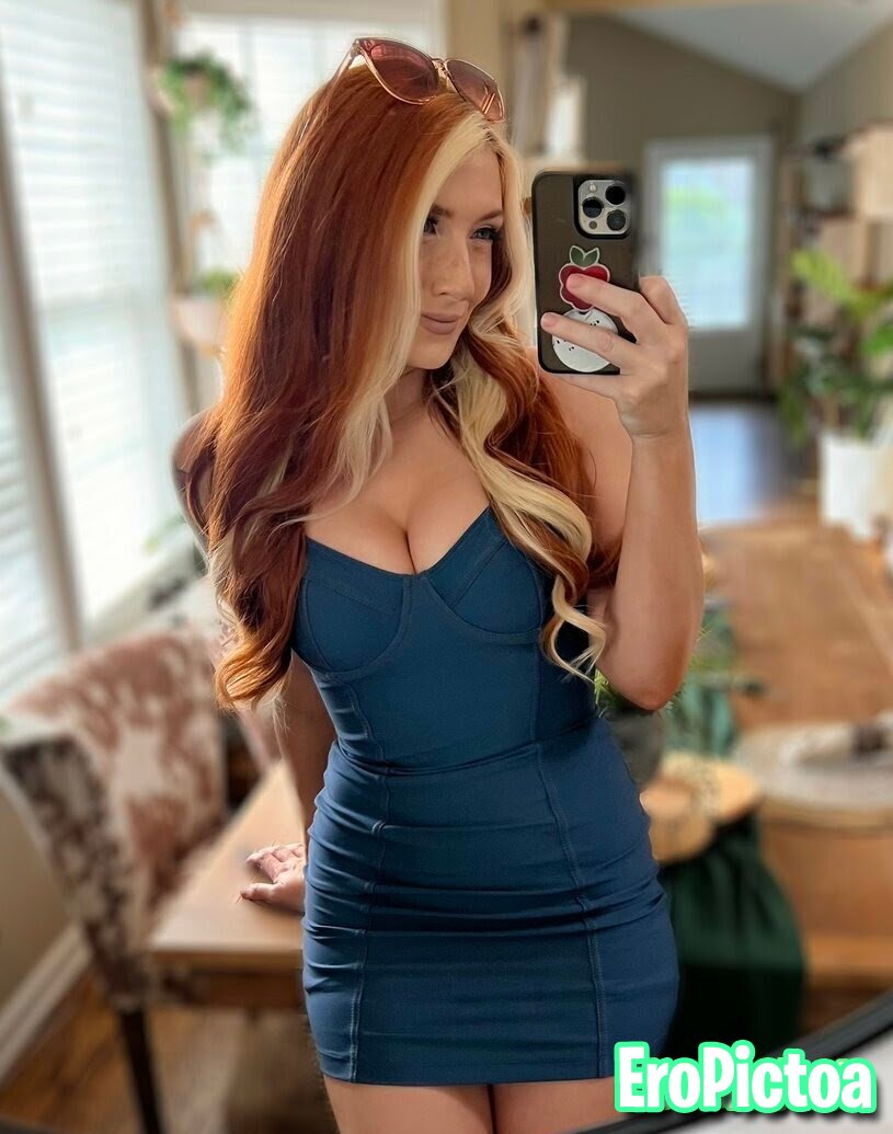 Voxy photo featuring Redhead