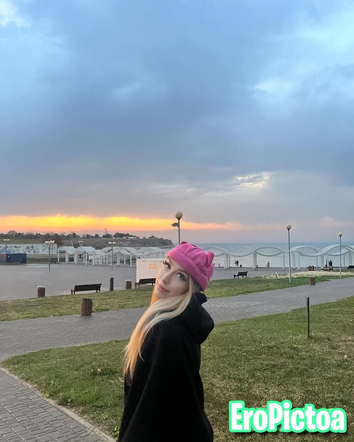 Polinali photo featuring Russian - Part 54