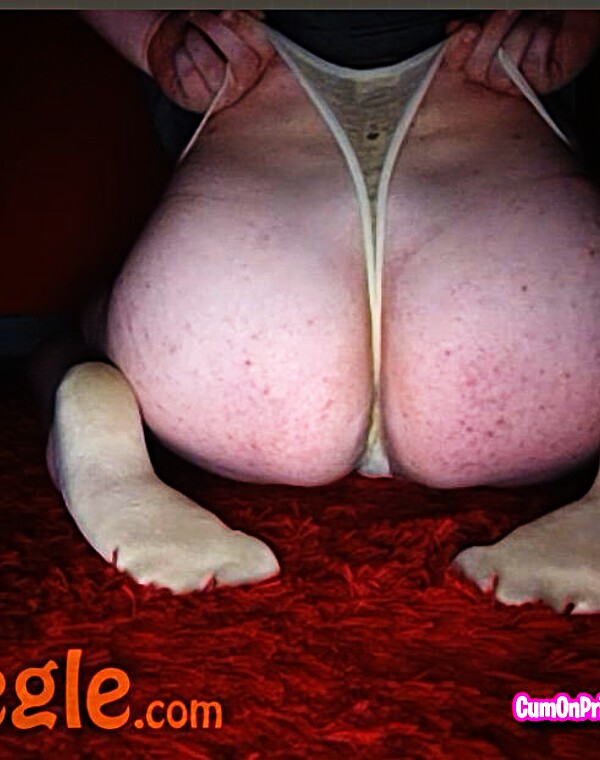 Thumbnail for Discord slut xichhx leaks. She loves exposing herself to strangers. Add her.