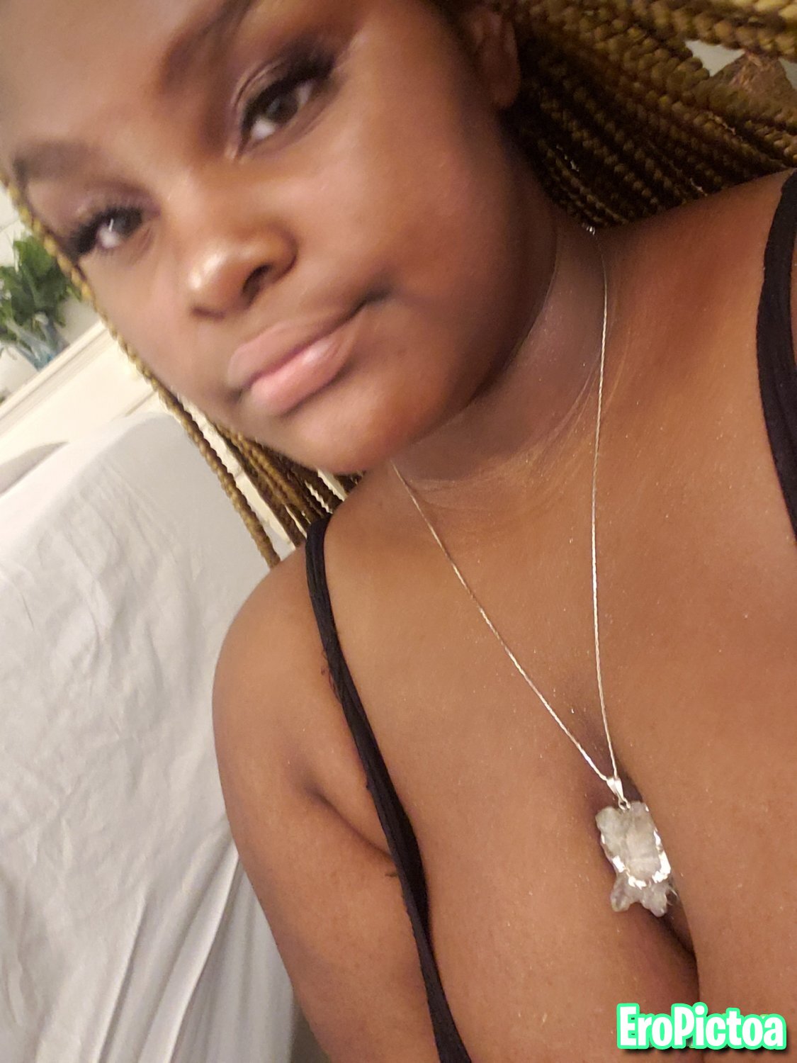 discord whore photo