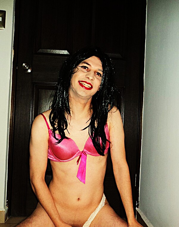 Thumbnail for Sissy Katie is happy to get exposed & shared. Discord: sissykatiebbc