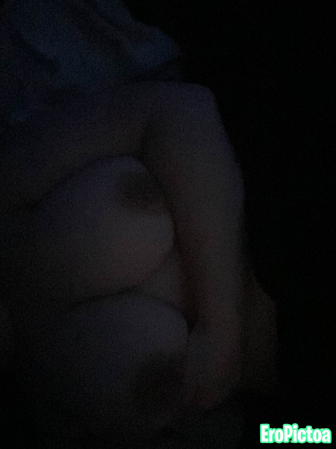 Discord slut exposed photo - Part 1