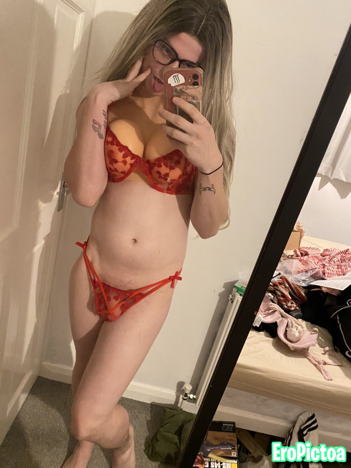 Discord - lottie.jb photo featuring Exposed - Part 53