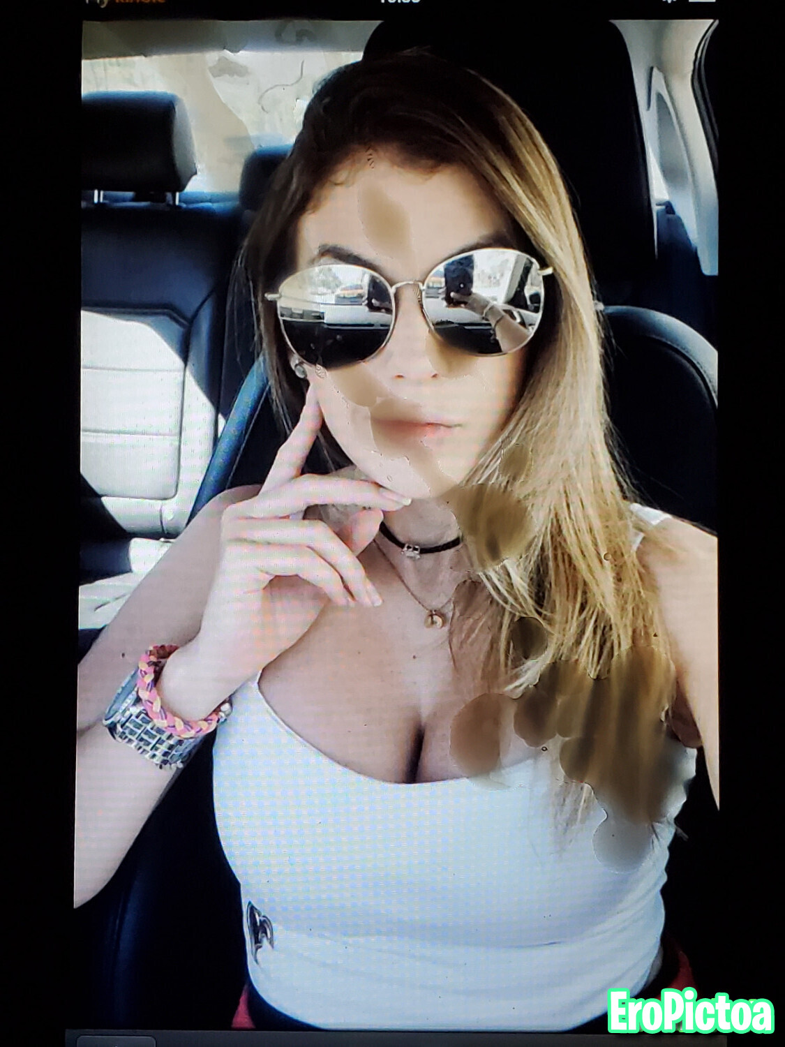 Discord Request 1 photo featuring tits - Part 2 Discord Request 1 photo featuring tits - Part 2