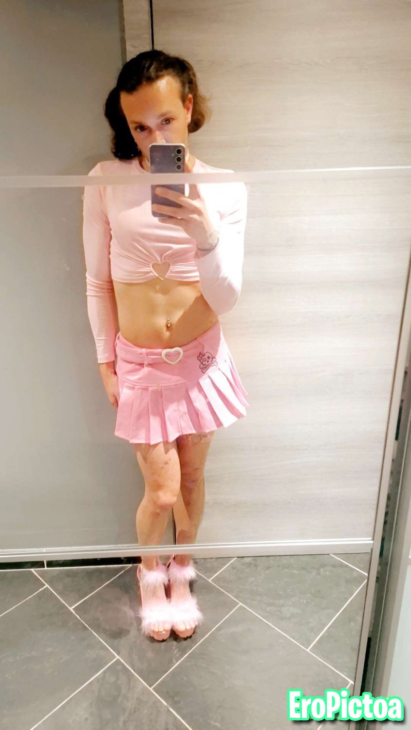 Ashlyi sissy slut photo featuring sissyslut