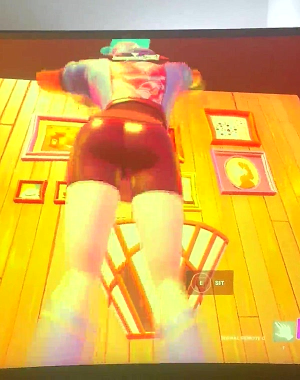 Thumbnail for [FORTNITE] [No CumShot] Slutty  Lynx Teases With Her Ass ❤️🖤❤️🖤