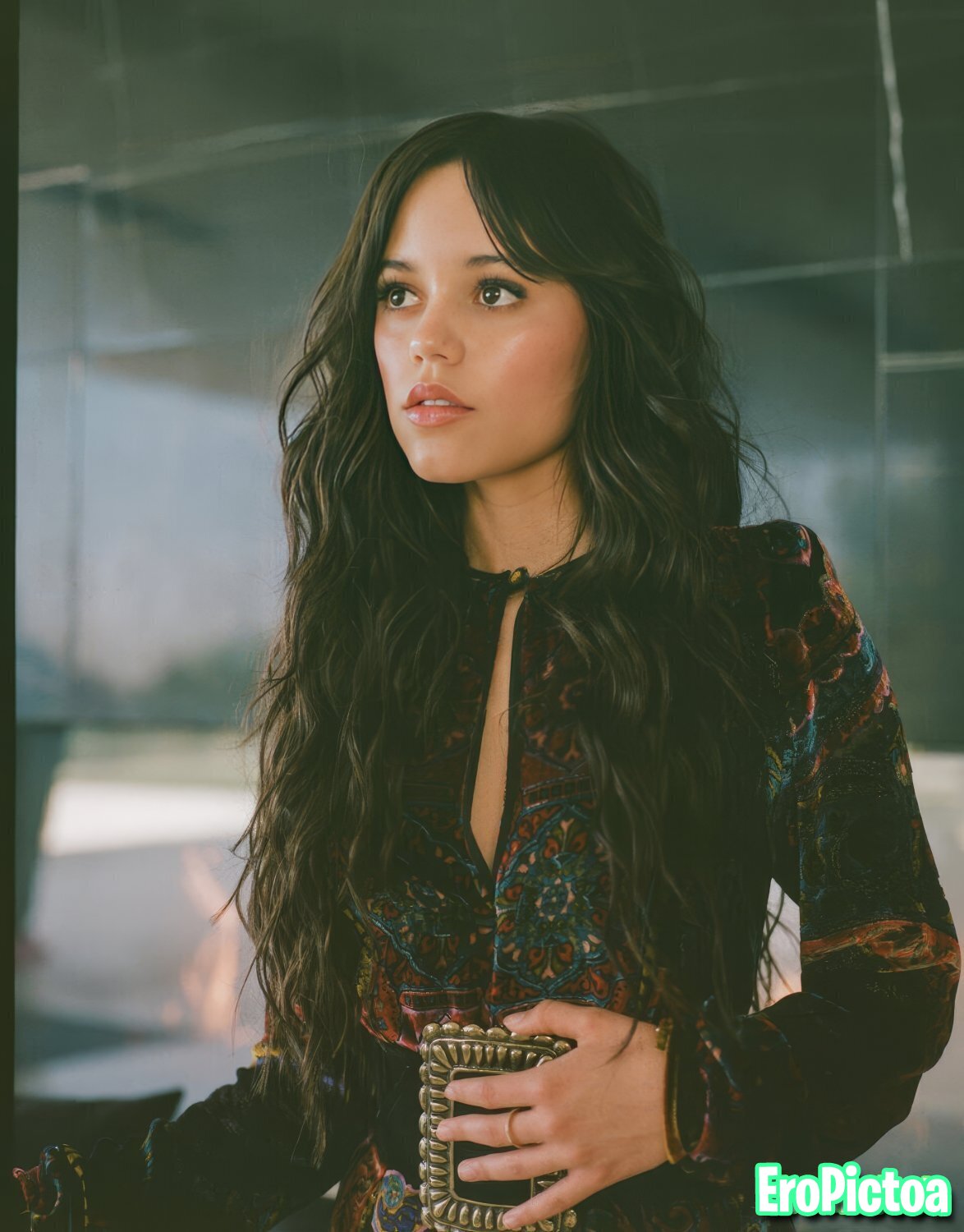 Jenna Ortega photo featuring brunette - Part 25