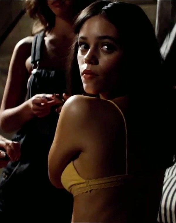 Thumbnail for Celebrity Actress Jenna Ortega