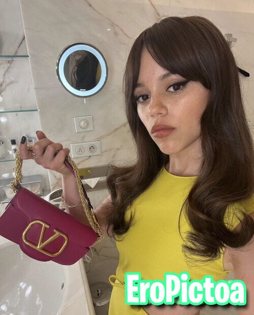 Jenna...Ortega photo - Part 72 Jenna...Ortega photo - Part 72