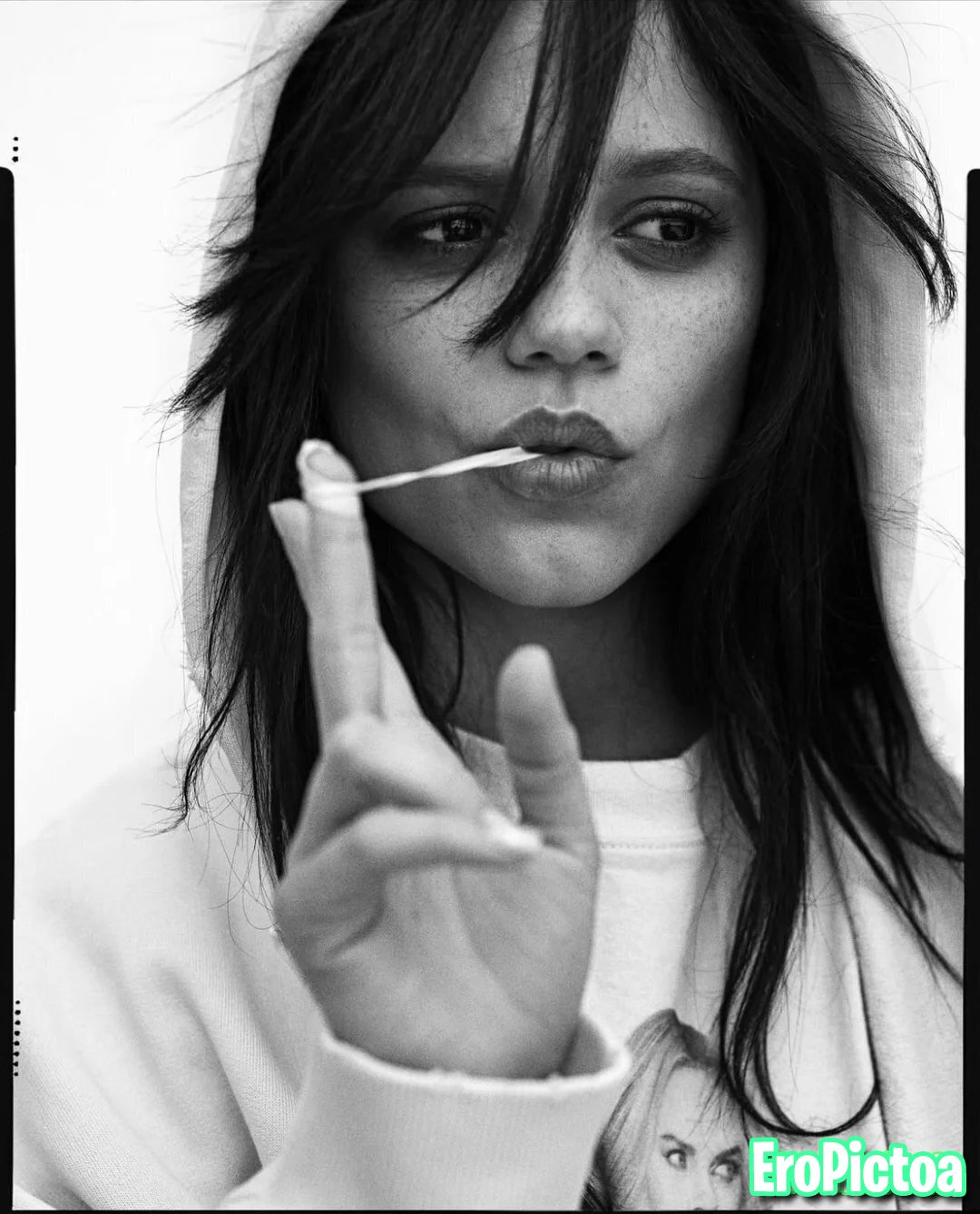 Jenna Ortega photo featuring Celeb - Part 6