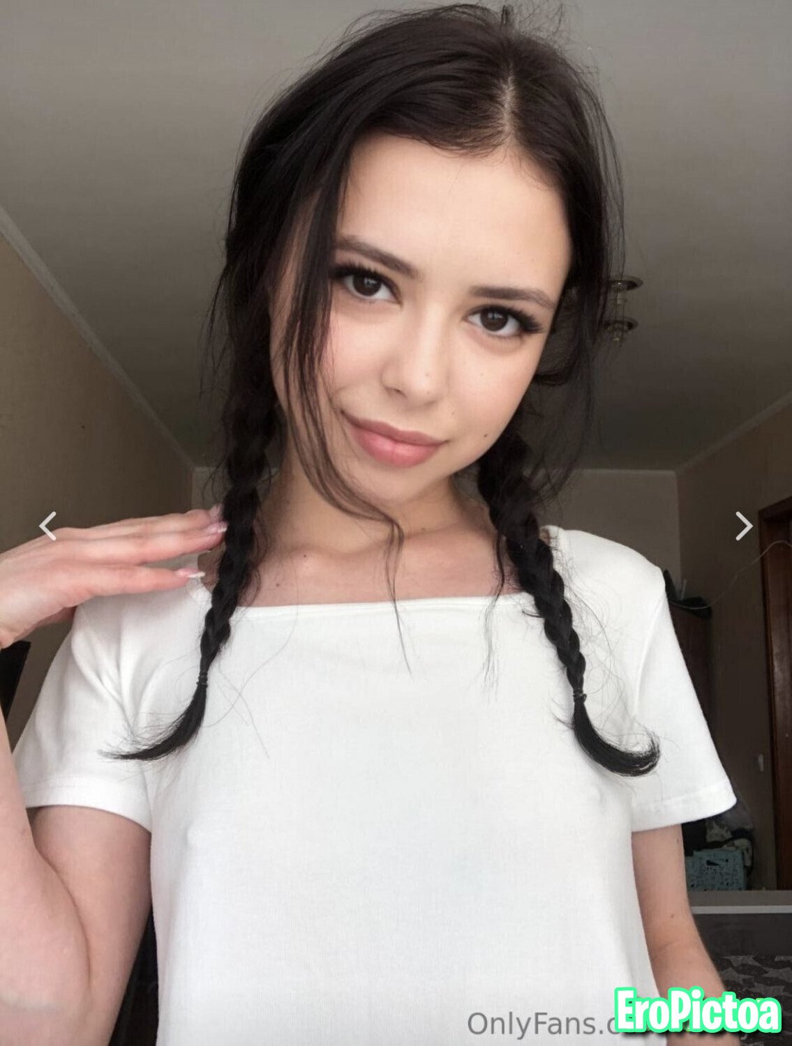 Cumming and crying photo featuring squirt - Part 4