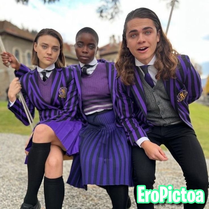 Wednesday Cast photo featuring jenna ortega - Part 11