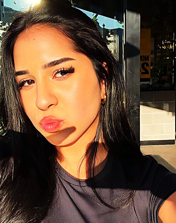 Thumbnail for Tribute my slutty arab face [18F]