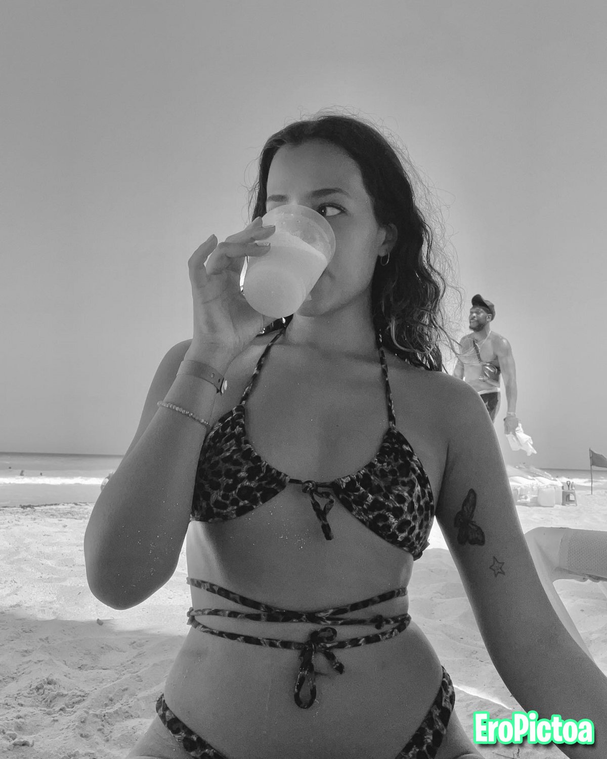 Camila Erika Montenegro Rubina wants to be your new semen dump, who gives the first tribute on her photo featuring camila montenegro rubina - Part 50
