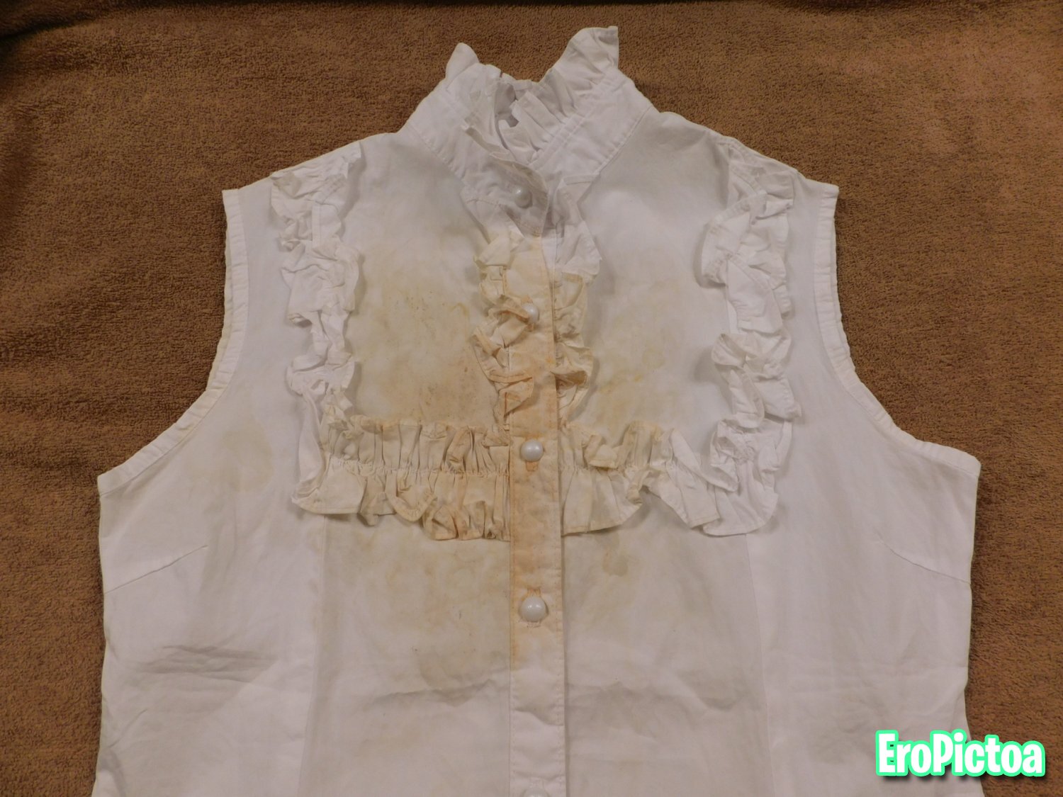 Blouse Bukkake 02 photo featuring cum on blouse - Part 16