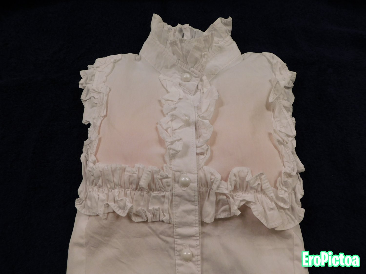 Blouse Bukkake 02 photo featuring cum on blouse - Part 4