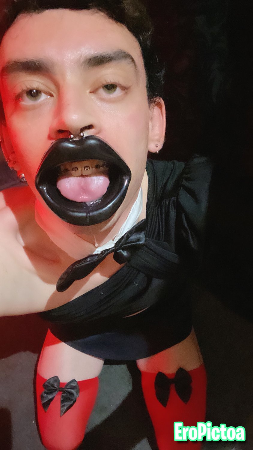 Braceface gooner photo featuring femboy - Part 20
