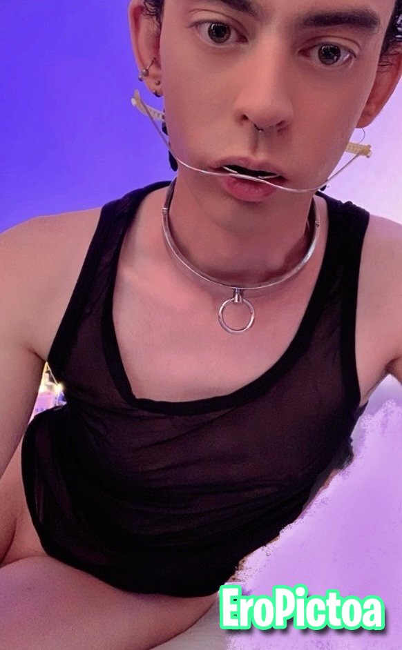 Braceface sissy gooner photo featuring drool