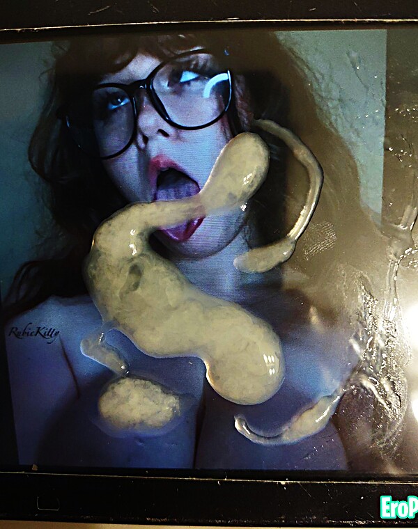 Thumbnail for Busty nerdy slut rubie kitt7 aheago cum tribute ✊🍆💦 (gooner classic 🥇) (SOP)