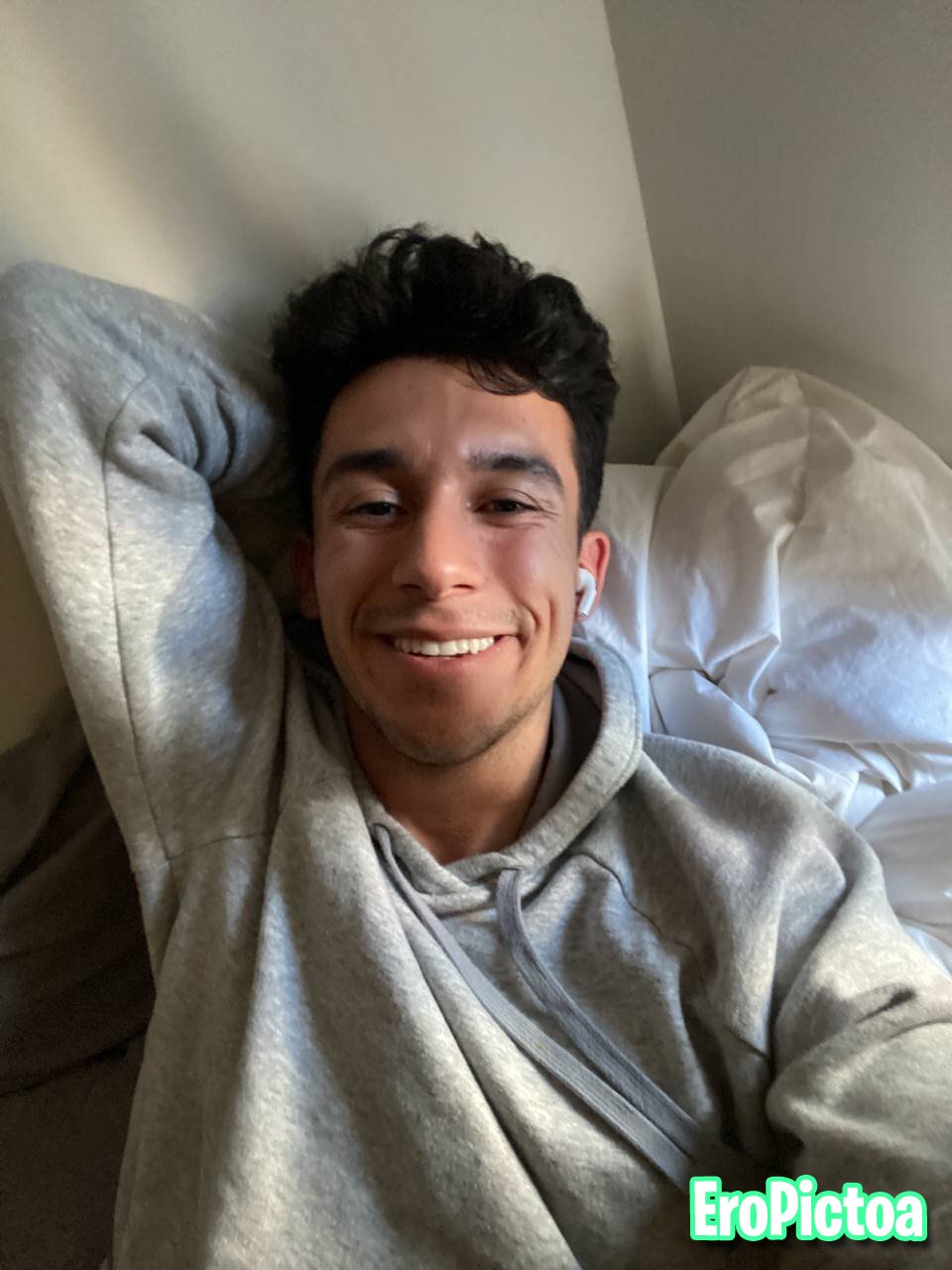 gooner fag photo featuring gay