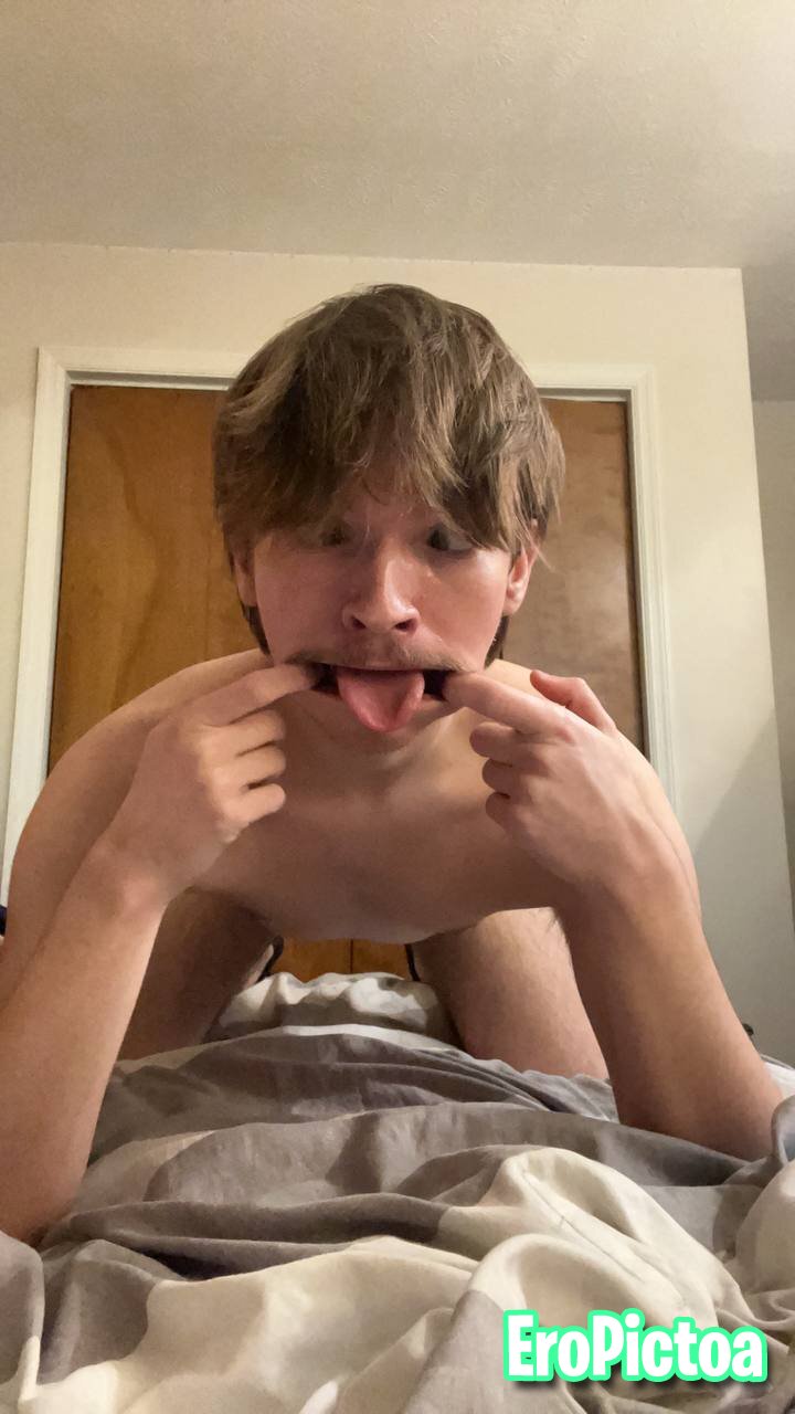 Gooner fag Jake photo featuring Faggot exposed