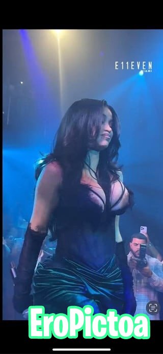 A Cardi B Delight 🍑🍦🇩🇴 photo featuring celebrity - Part 29