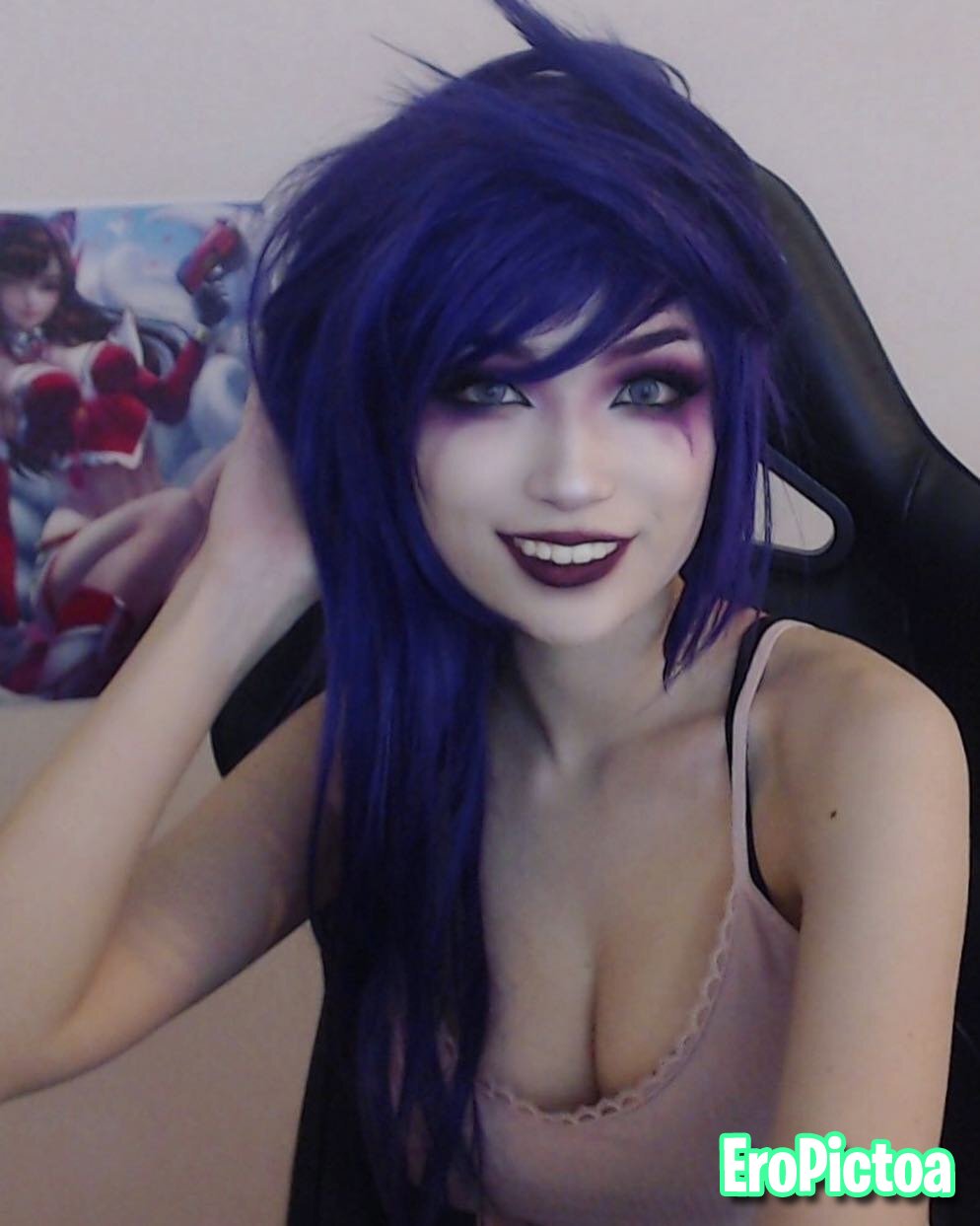 Asian Twitch streamer Em1ru 😍🍒 photo featuring Cleavage