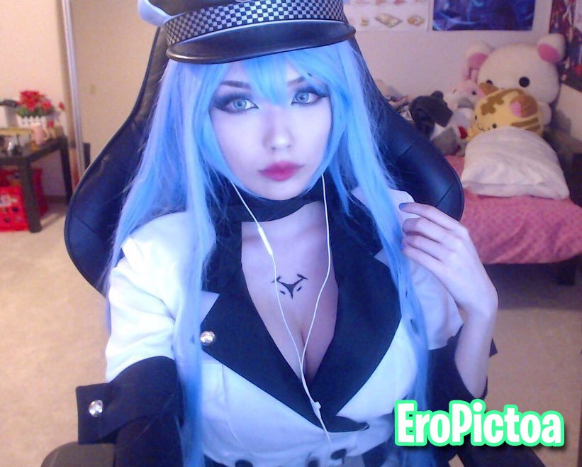 Asian Twitch streamer Em1ru 😍🍒 photo featuring Cosplay