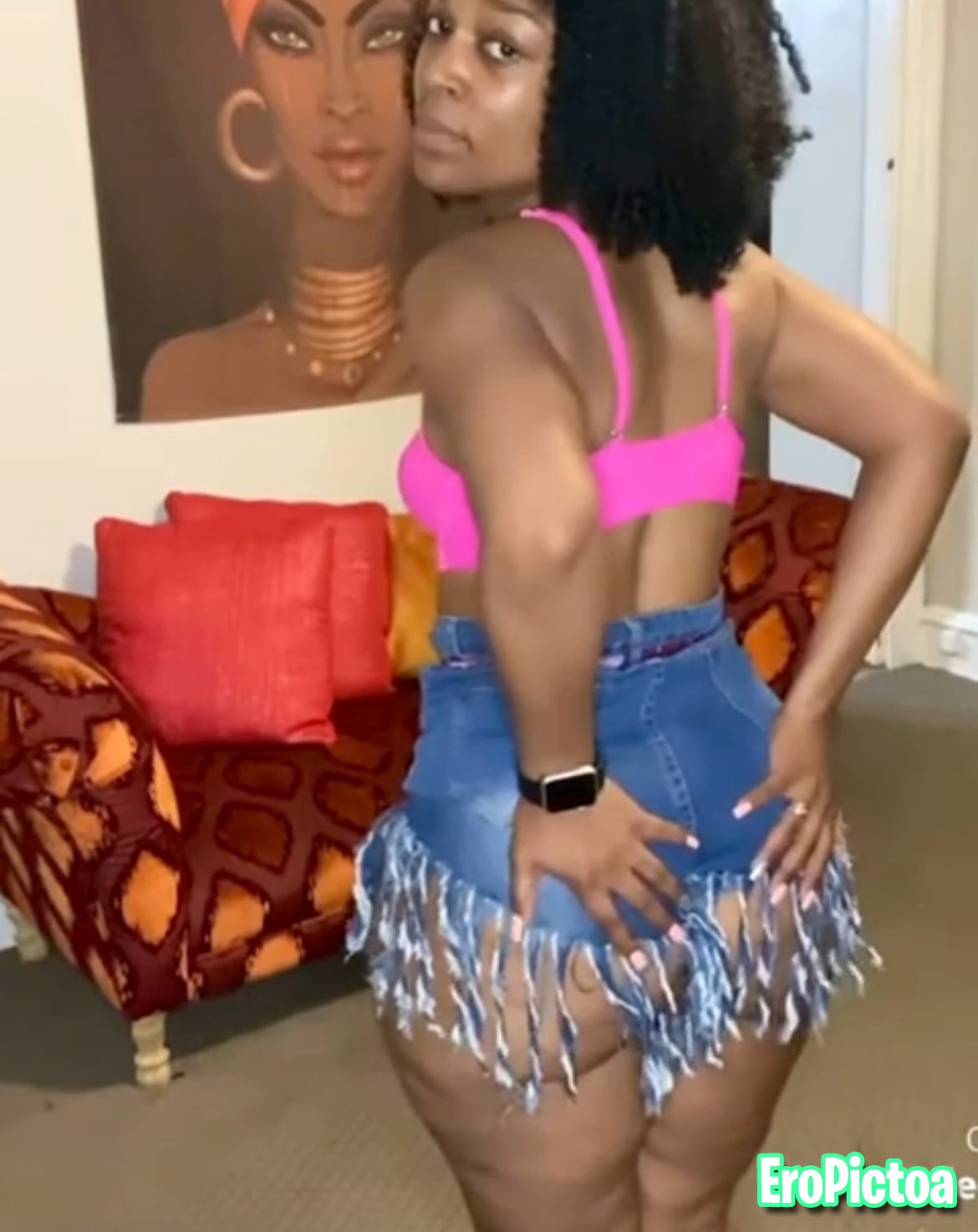 This tutorial got me BRICKED up!! 🧱 photo featuring ass clap - Part 2