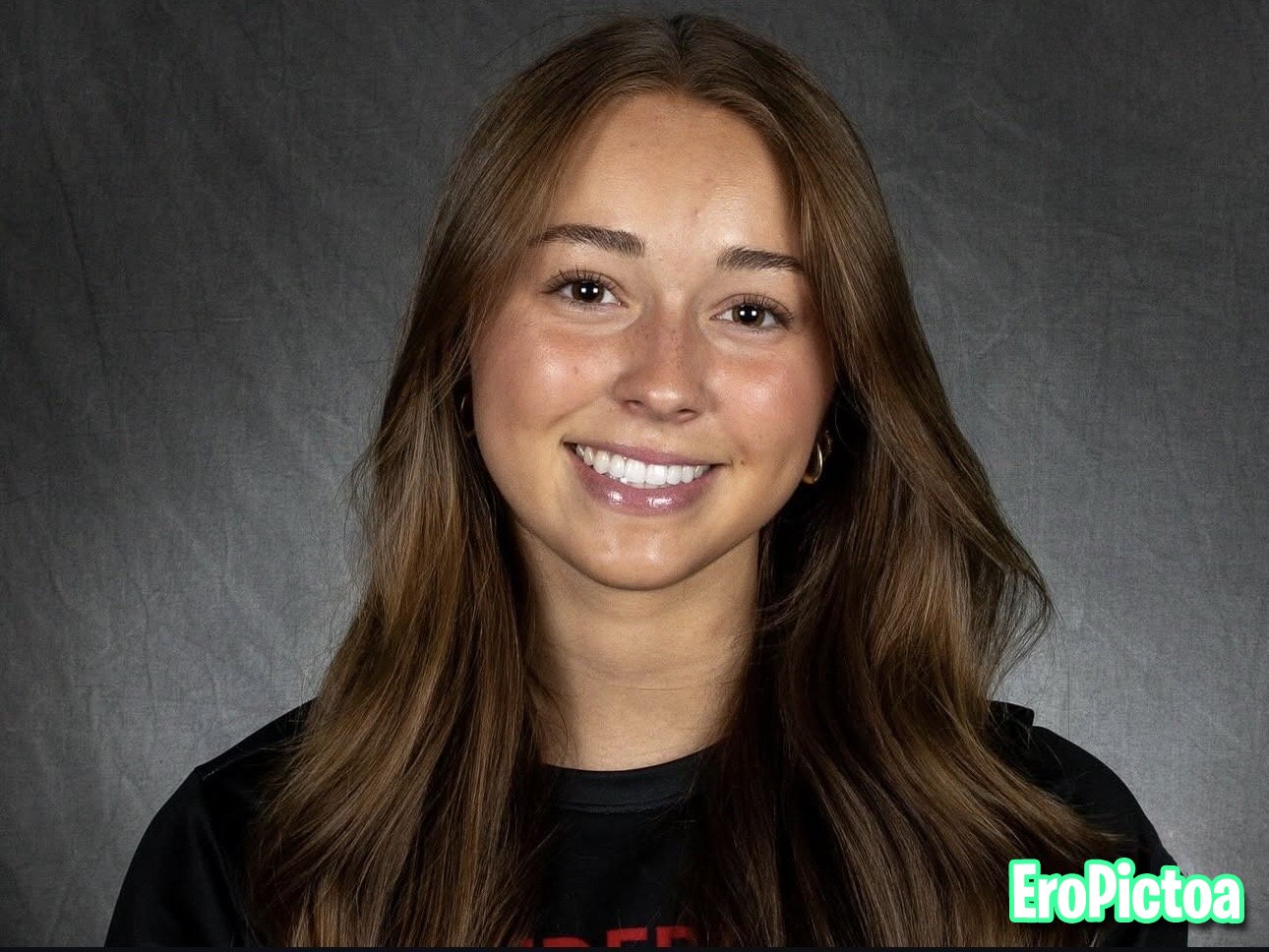 Someone please tribute her photo featuring Vollyball