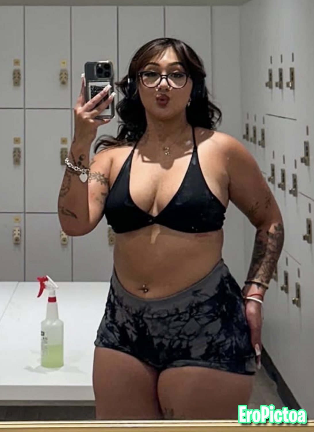 Thick fine latina luvs showin how phat her huge ass is. Tribute & cum all over this slut photo featuring tribute - Part 11 Thick fine latina luvs showin how phat her huge ass is. Tribute & cum all over this slut photo featuring tribute - Part 11