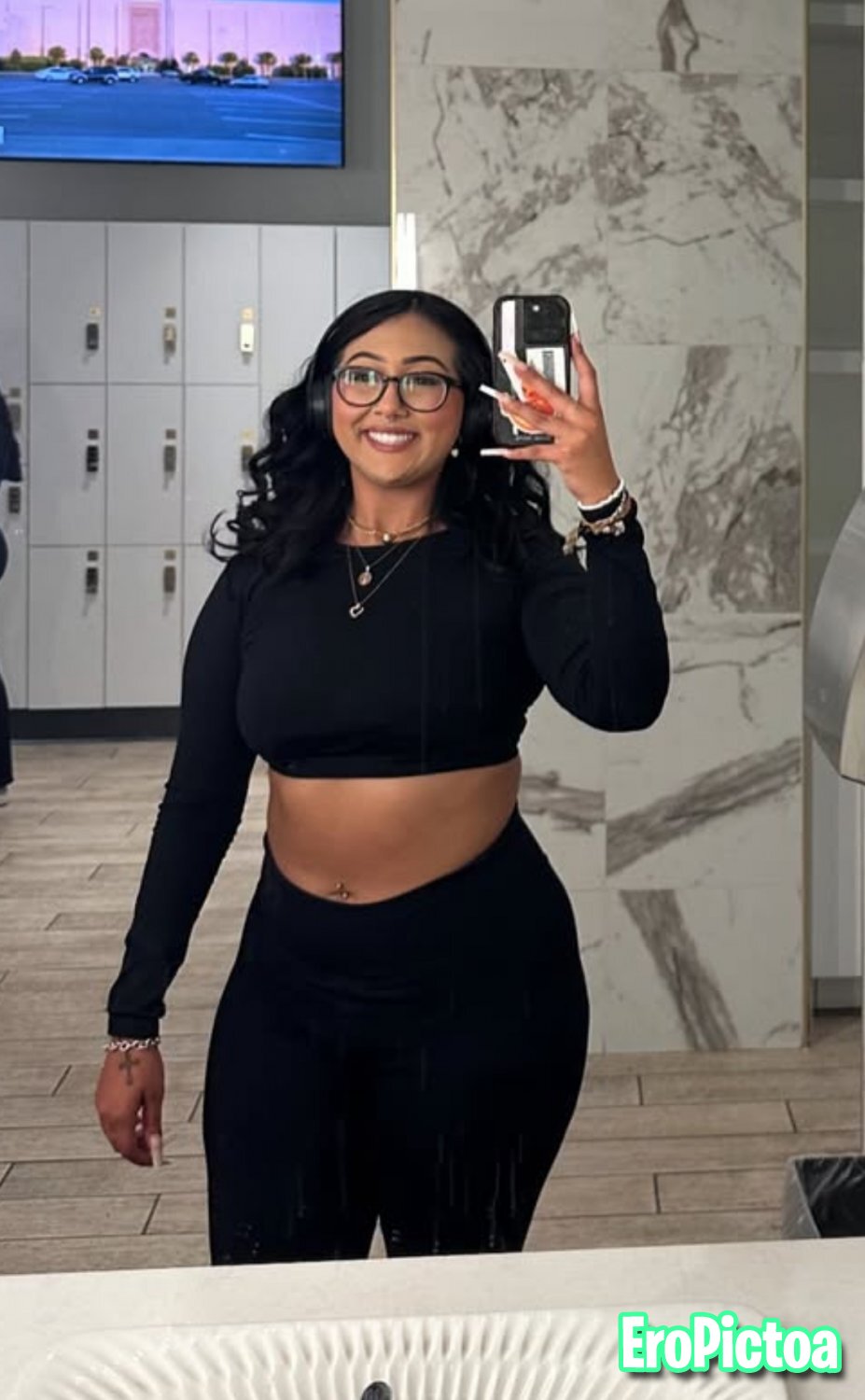 Thick fine latina luvs showin how phat her huge ass is. Tribute & cum all over this slut photo featuring tribute - Part 25 Thick fine latina luvs showin how phat her huge ass is. Tribute & cum all over this slut photo featuring tribute - Part 25