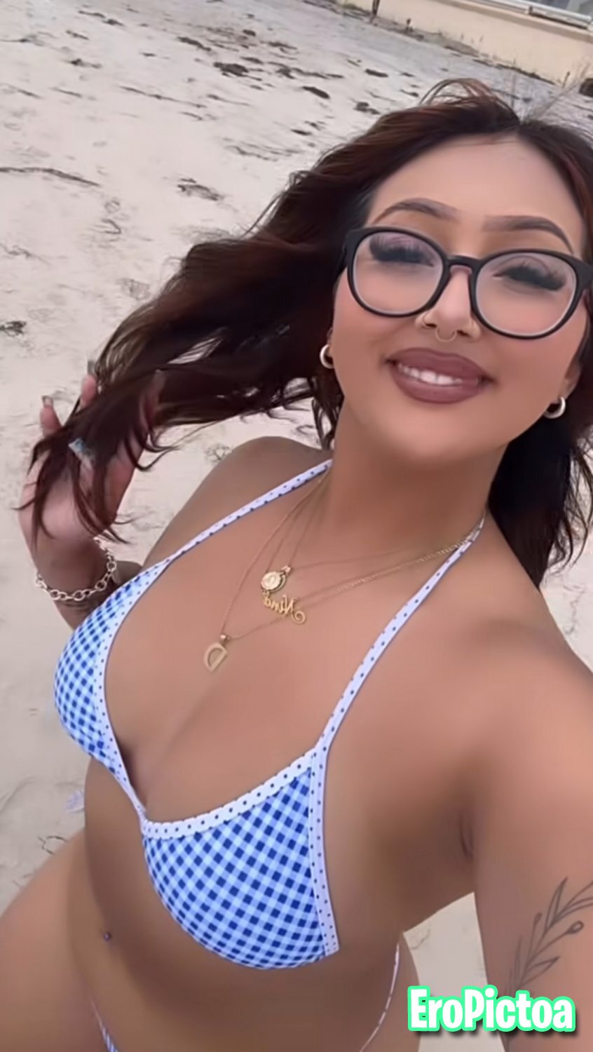 Thick fine latina luvs showin how phat her huge ass is. Tribute & cum all over this slut photo featuring tribute - Part 39 Thick fine latina luvs showin how phat her huge ass is. Tribute & cum all over this slut photo featuring tribute - Part 39