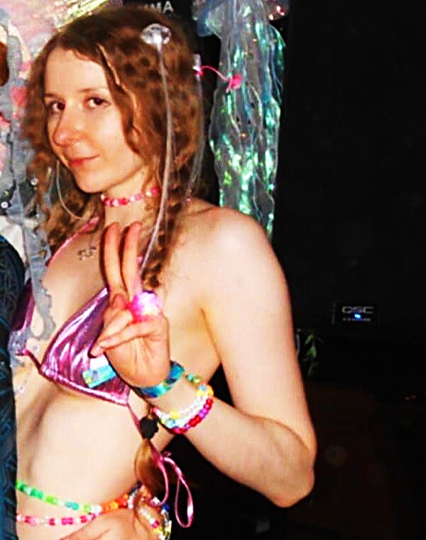 Thumbnail for Rave girl needs cum tributes
