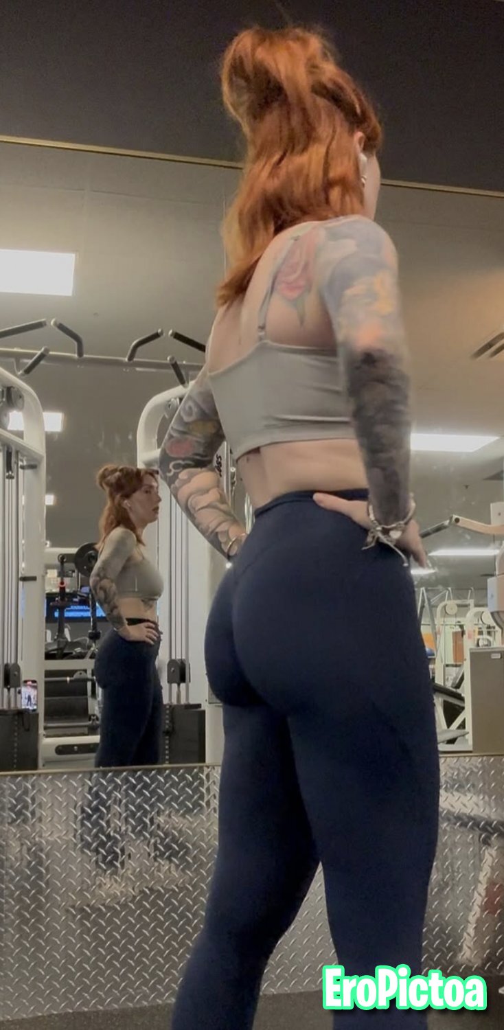 Megan Everett photo featuring Streamer