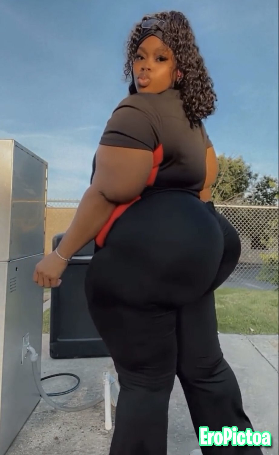 Phat booty Bbw goon meat photo - Part 17