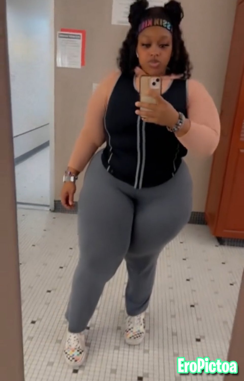 Phat booty Bbw goon meat photo - Part 9