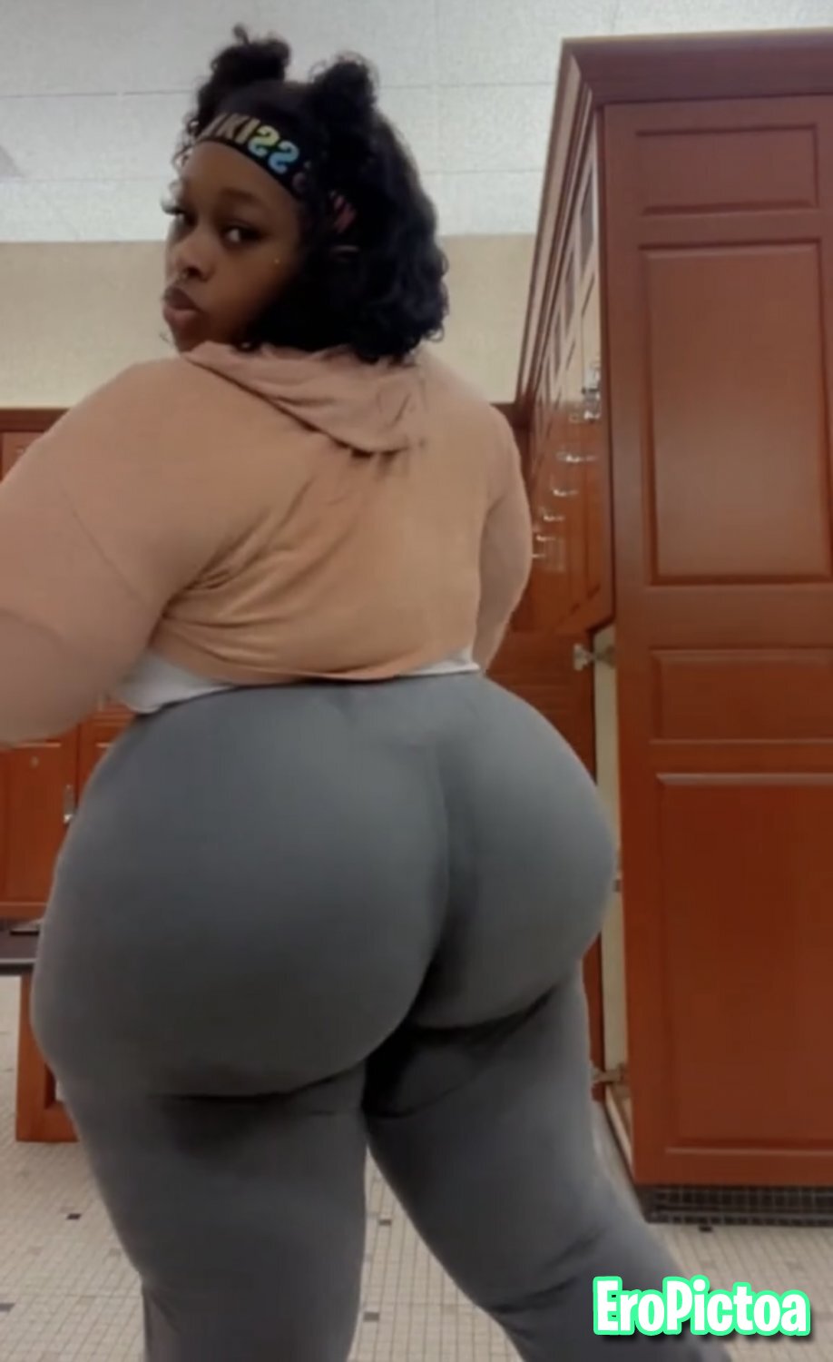 Phat booty Bbw goon meat photo - Part 10
