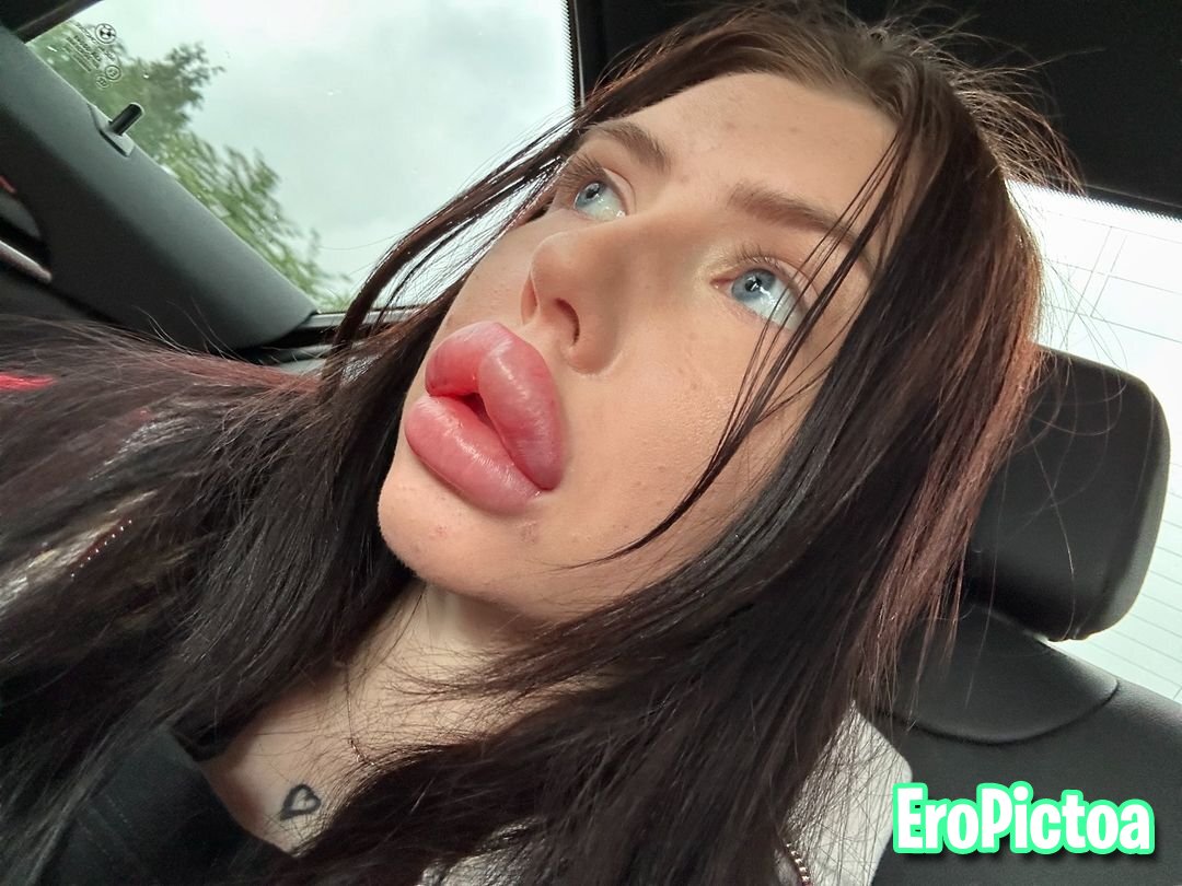 Russian DSL Goon Fuel photo featuring huge lips